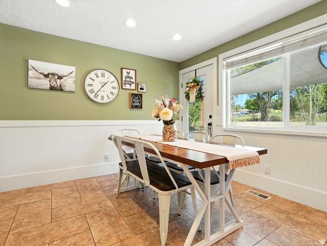2802 W 4875 S, Roy, UT 84067