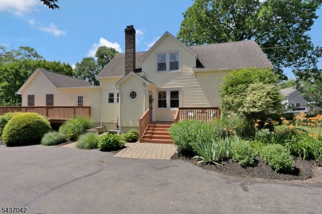 41 Washington Ave, Franklin Twp., NJ 08873