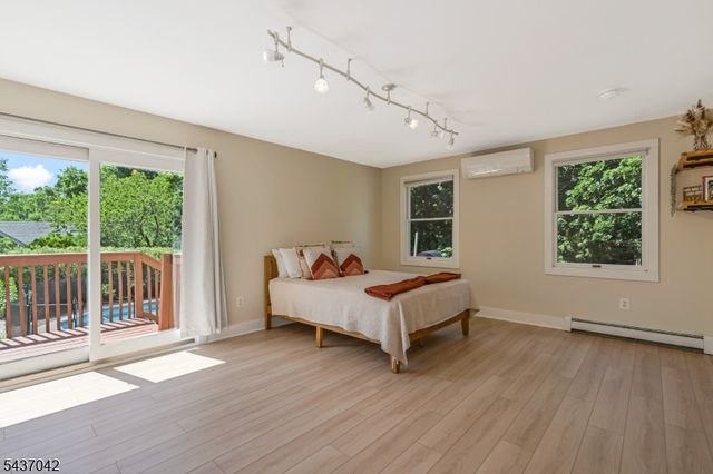 41 Washington Ave, Franklin Twp., NJ 08873