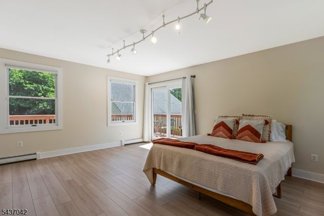 41 Washington Ave, Franklin Twp., NJ 08873