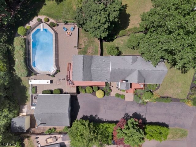 41 Washington Ave, Franklin Twp., NJ 08873