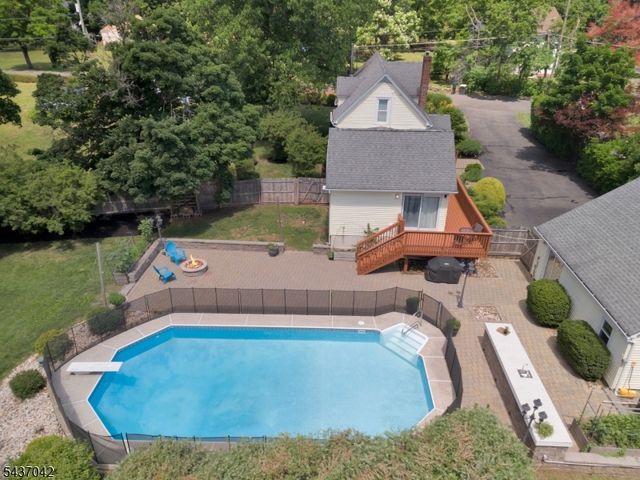 41 Washington Ave, Franklin Twp., NJ 08873
