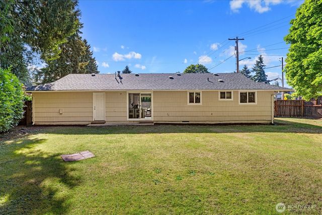 13110 111th Avenue NE, Kirkland, WA 98034