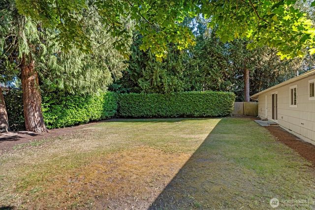 13110 111th Avenue NE, Kirkland, WA 98034