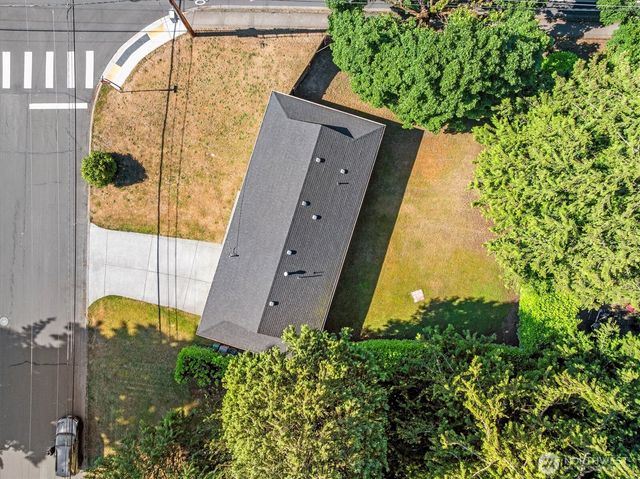 13110 111th Avenue NE, Kirkland, WA 98034