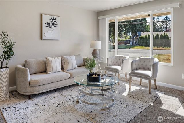 13110 111th Avenue NE, Kirkland, WA 98034