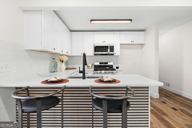 1100 Spring Place, Canton, GA 30115