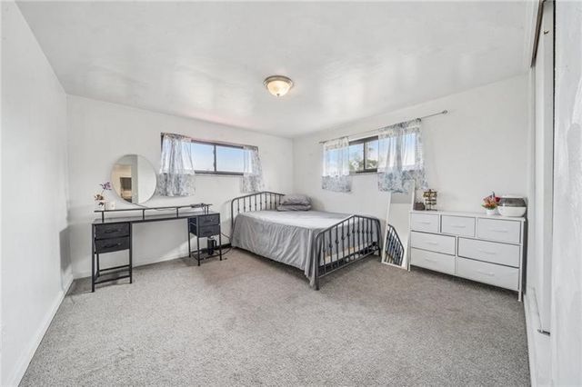 3003 Jersey St, Mckeesport, PA 15132