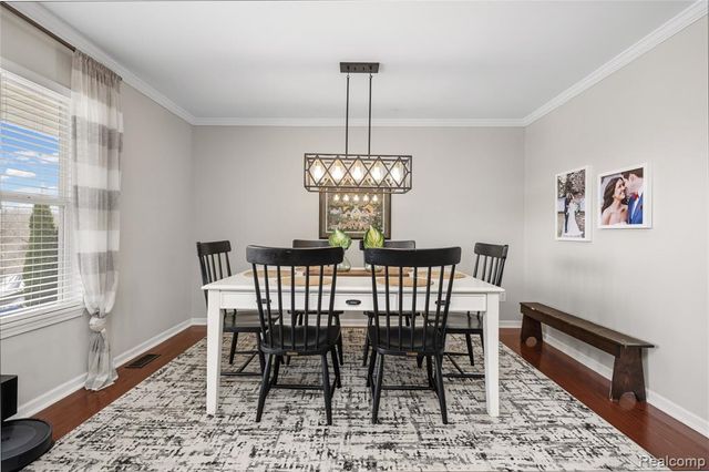 1501 Miller Road, Lake Orion, MI 48362