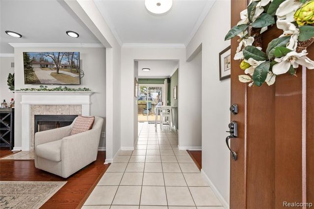 1501 Miller Road, Lake Orion, MI 48362