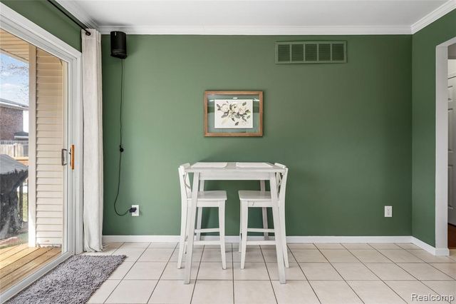 1501 Miller Road, Lake Orion, MI 48362