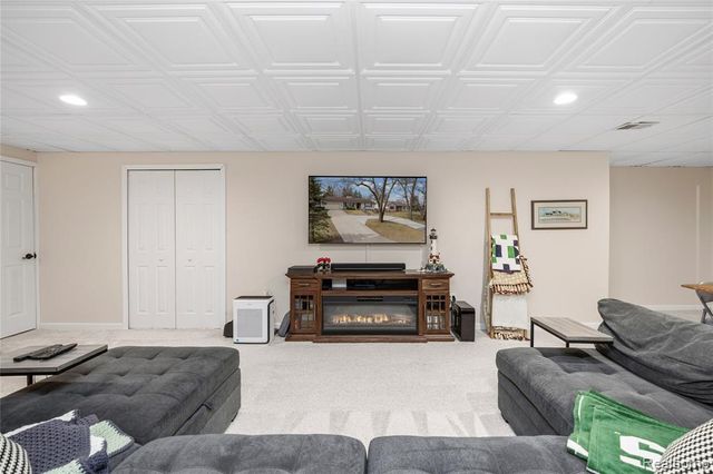 1501 Miller Road, Lake Orion, MI 48362