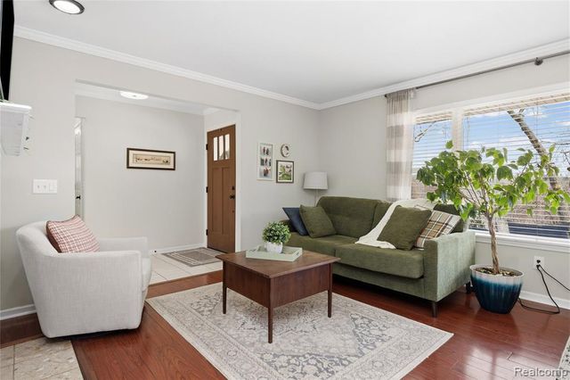 1501 Miller Road, Lake Orion, MI 48362