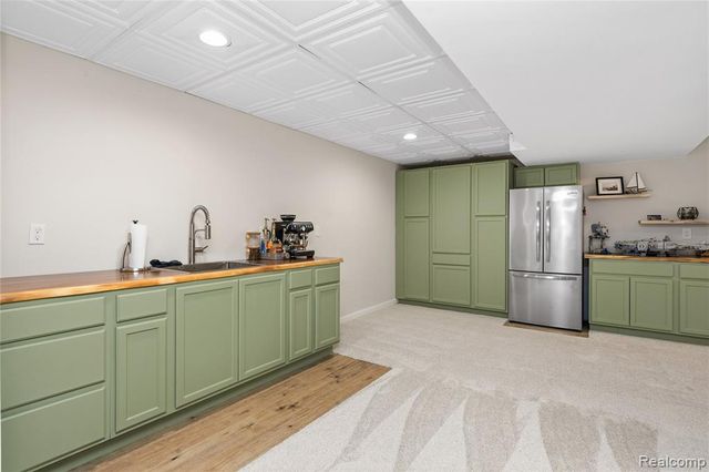 1501 Miller Road, Lake Orion, MI 48362