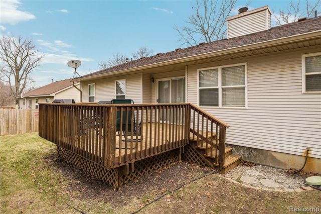 1501 Miller Road, Lake Orion, MI 48362