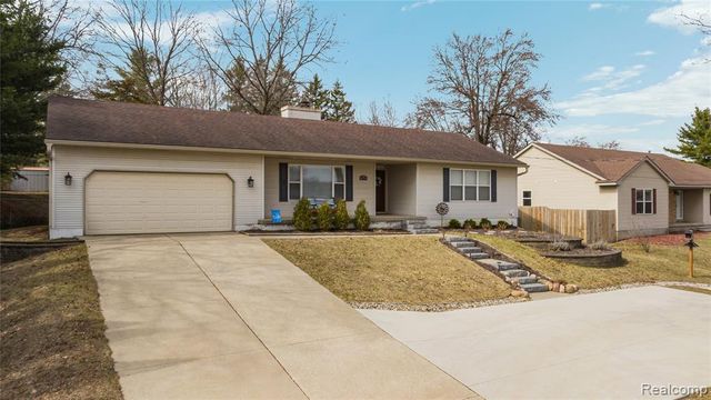 1501 Miller Road, Lake Orion, MI 48362