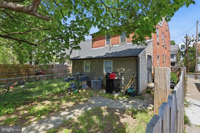 233 SINNICKSON ST, Salem, NJ 08079