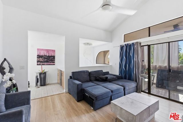 891 Village Square, Palm Springs, CA 92262