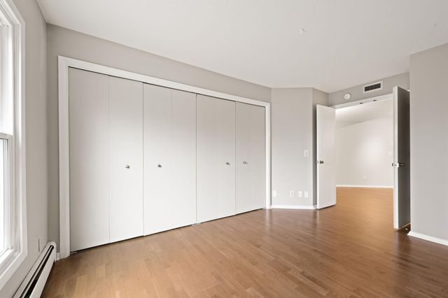 3030 Saint Albans Mill Road 115, Minnetonka, MN 55305