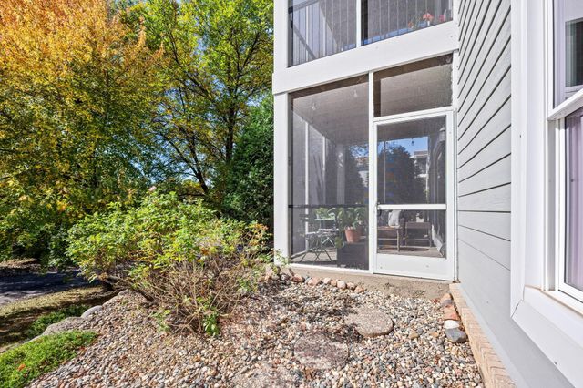 3030 Saint Albans Mill Road 115, Minnetonka, MN 55305