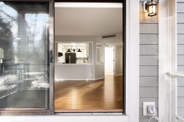 3030 Saint Albans Mill Road 115, Minnetonka, MN 55305