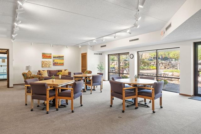 3030 Saint Albans Mill Road 115, Minnetonka, MN 55305