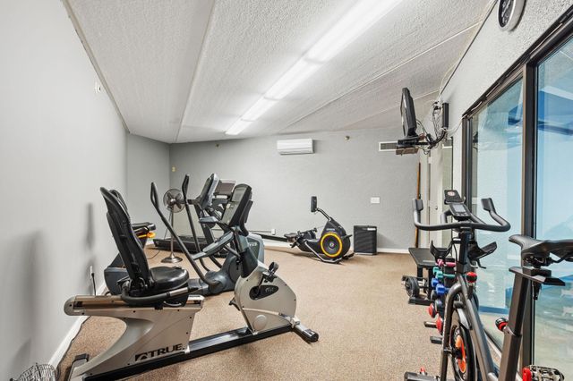 3030 Saint Albans Mill Road 115, Minnetonka, MN 55305