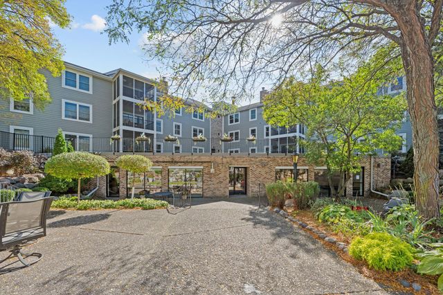 3030 Saint Albans Mill Road 115, Minnetonka, MN 55305