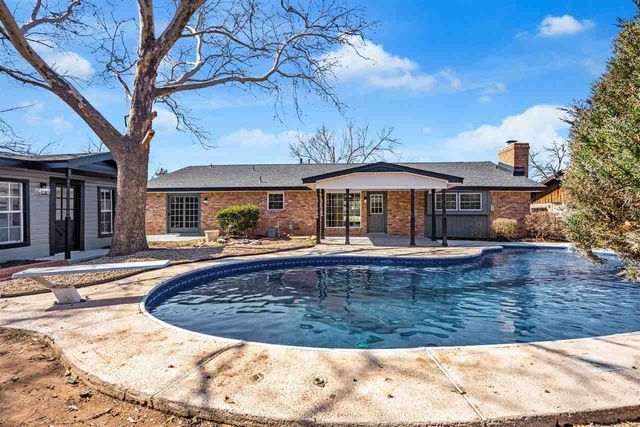 9 NW 60Th St, Lawton, OK 73505