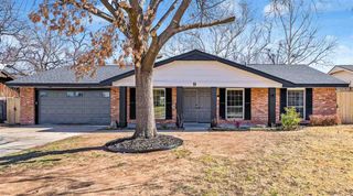 9 NW 60Th St, Lawton, OK 73505
