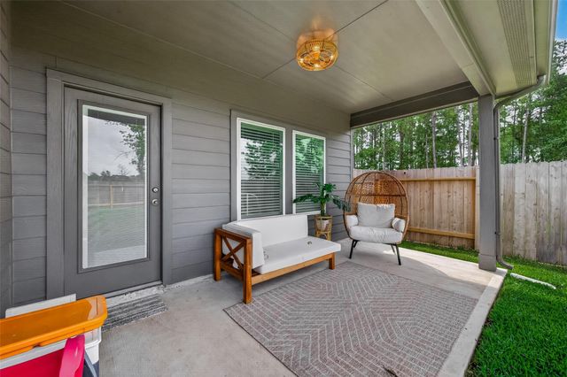 24726 Shallow Cedar Lane, Magnolia, TX 77355