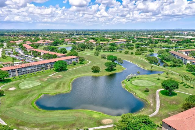 801 SW 133rd Ter 118K, Pembroke Pines, FL 33027