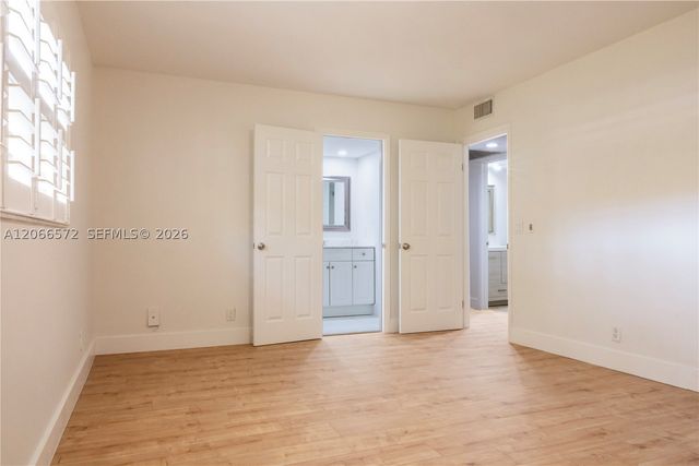 801 SW 133rd Ter 118K, Pembroke Pines, FL 33027