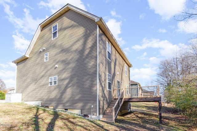 240 E Quailwood Drive, Fuquay Varina, NC 27526