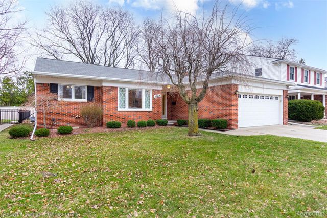 10169 Northway, Allen Park, MI 48101