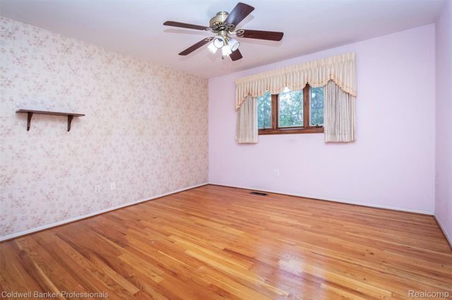 10169 Northway, Allen Park, MI 48101