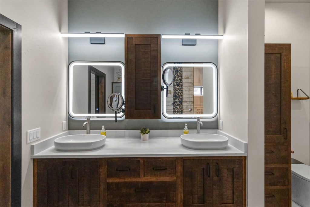 4915 W US Highway 12, Helena, MT 59601 photo 14