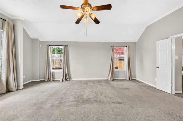 1470 Sherwood Park Circle, Houston, TX 77043