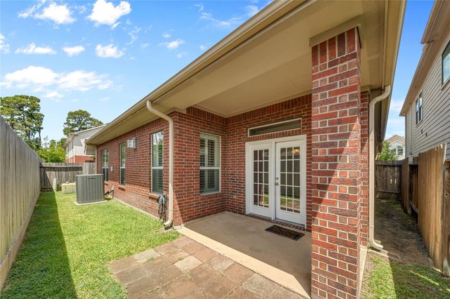 1470 Sherwood Park Circle, Houston, TX 77043