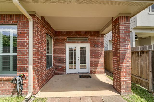 1470 Sherwood Park Circle, Houston, TX 77043