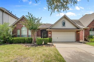 1470 Sherwood Park Circle, Houston, TX 77043