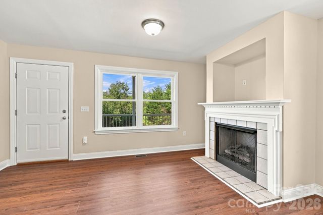 117 Ho Hum Way, Leicester, NC 28748