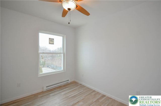 2 Elm Street, Mount Pocono Boro, PA 18344