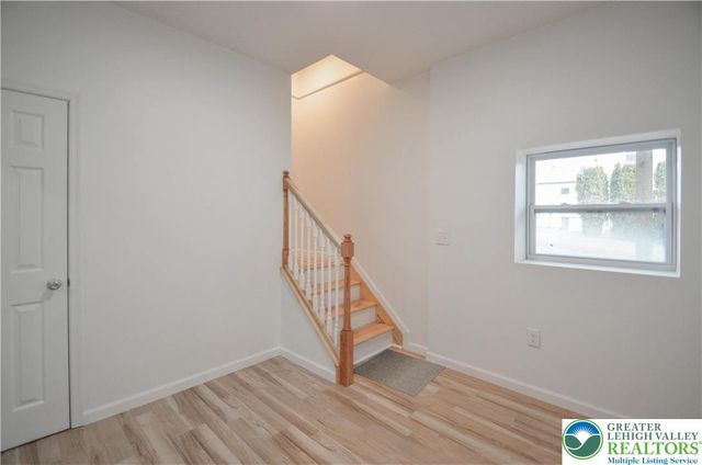 2 Elm Street, Mount Pocono Boro, PA 18344