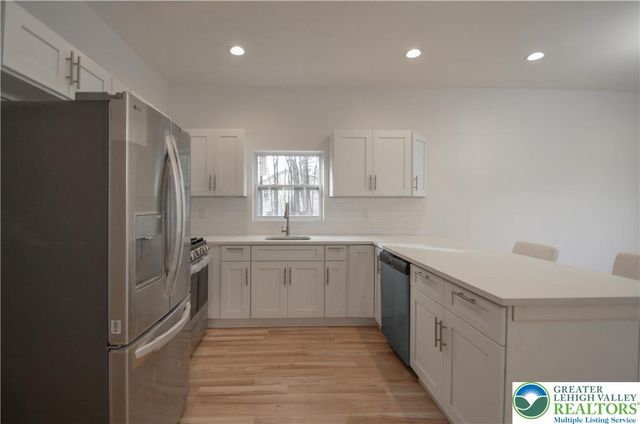 2 Elm Street, Mount Pocono Boro, PA 18344