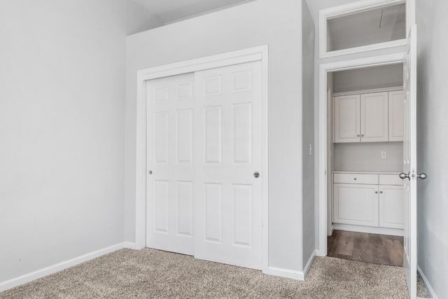6100 N Stockdale Drive, Fresno, CA 93722