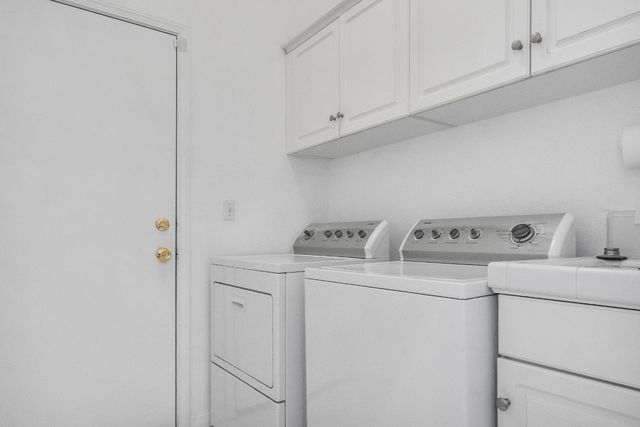 6100 N Stockdale Drive, Fresno, CA 93722