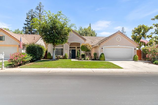 6100 N Stockdale Drive, Fresno, CA 93722