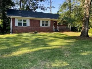 100 Fort Rutledge Road, Clemson, SC 29631