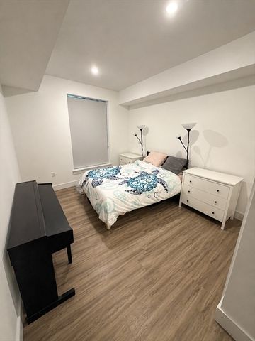 386 Market St 206, Boston, MA 02135